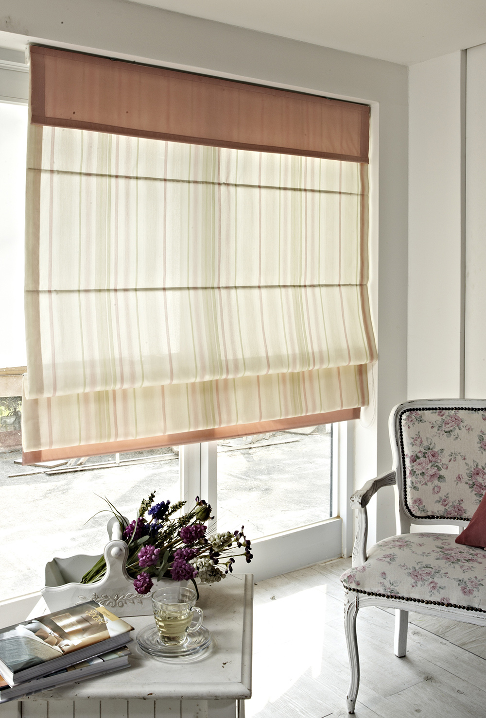 Roman Blinds light